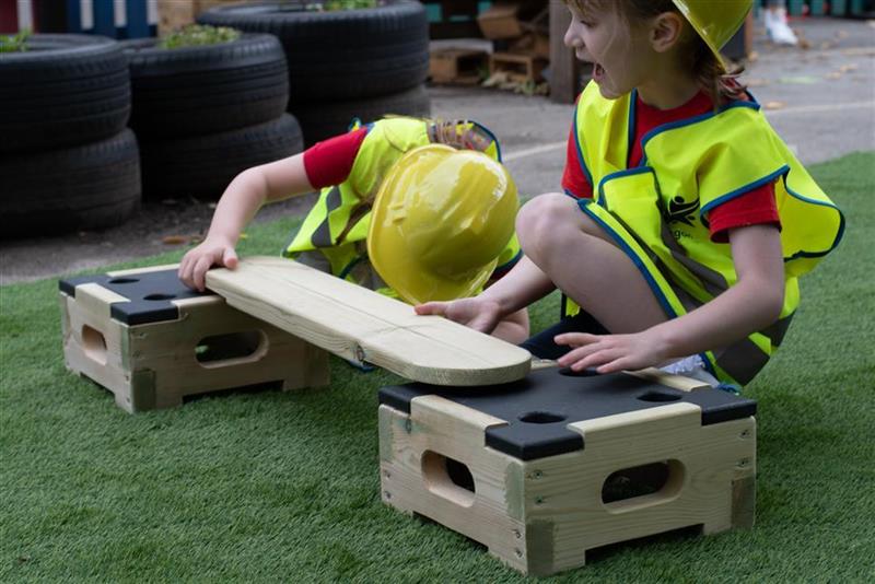 The Benefits of Construction Play in Early Years Children